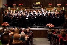 The University of Scranton Singers will present the 44th Annual Noel Night concert, a free performance, open to the public, on Saturday, Dec. 3, at 8 p.m. in the Houlihan-McLean Center, with a prelude by the University's string orchestra, brass ensemble and flute choir, beginning at 7:05 p.m.